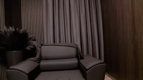 HI My name is Antonio online show from 01.06.26