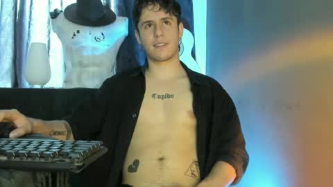 antonnello_ online show from 10.11.25