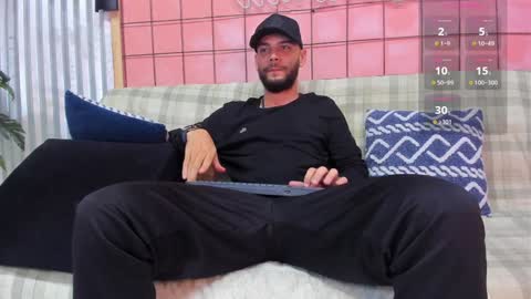 Juan Camilo online show from 12.06.24