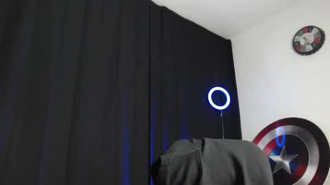 Snapshot of antonywebb94 chatting on 12.13.24 Instagram miguelangel1802  online show from 12.13.24