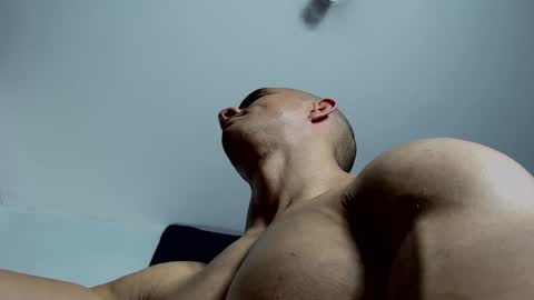 Snapshot of antonywebb94 chatting on 02.03.25 Instagram miguelangel1802  online show from 02.03.25