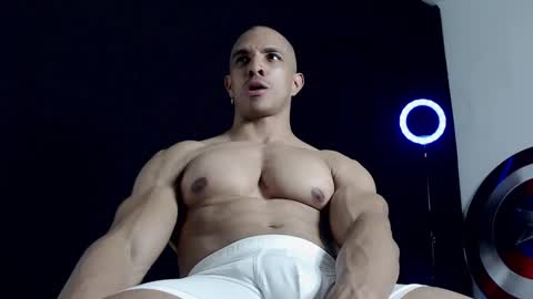 Snapshot of antonywebb94 chatting on 02.09.25 Instagram miguelangel1802  online show from 02.09.25