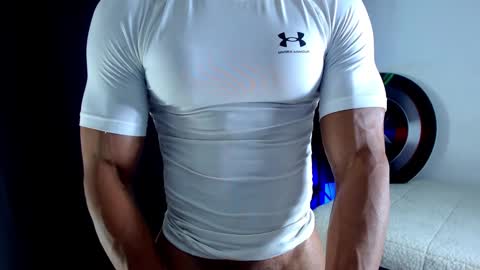 Snapshot of antonywebb94 chatting on 09.11.25 Instagram miguelangel1802  online show from 09.11.25