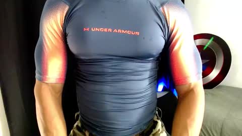 Instagram miguelangel1802  online show from 01.06.26