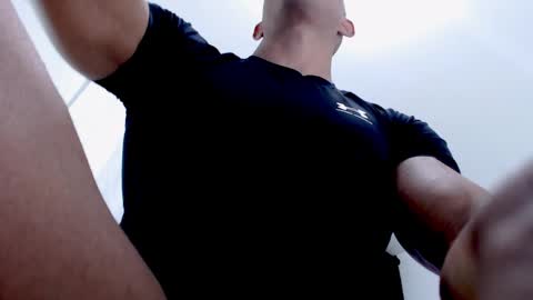 Snapshot of antonywebb94 chatting on 04.15.26 Instagram miguelangel1802 online show from 04.15.26