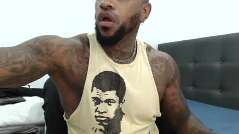 Snapshot of antwanblack11 chatting on 12.19.24 antwanblack11 online show from 12.19.24