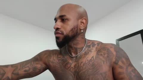 Snapshot of antwanblack11 chatting on 12.27.24 antwanblack11 online show from 12.27.24