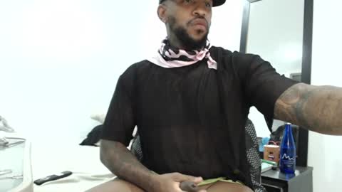 Snapshot of antwanblack11 chatting on 01.29.25 antwanblack11 online show from 01.29.25