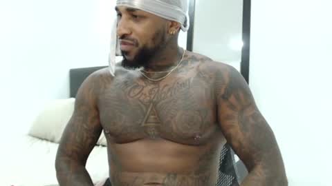 Snapshot of antwanblack11 chatting on 02.28.25 antwanblack11 online show from 02.28.25