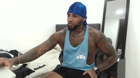 Snapshot of antwanblack11 chatting on 09.28.25 antwanblack11 online show from 09.28.25