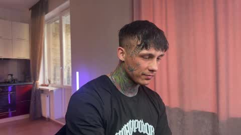 Snapshot of anubisgod88 chatting on 04.11.26 Tom online show from 04.11.26