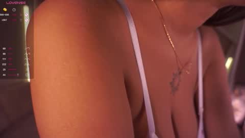 Snapshot of anuricbriny chatting on 09.25.25 Sunday - start 0400 PM GMT -4 online show from 09.25.25