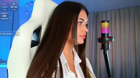 Snapshot of anutka_chocolatee chatting on 06.05.26 Anna online show from 06.05.26