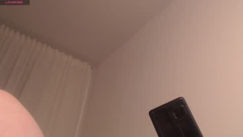 Anya Muna online show from 12.29.24