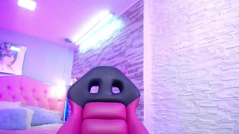 Anyela  online show from 12.03.24