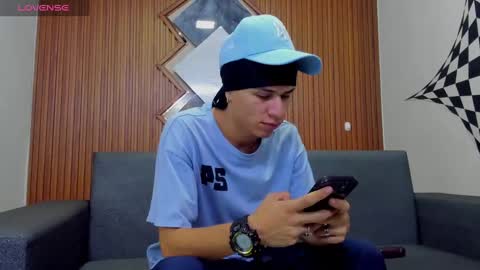 anyelo_sexyhot online show from 02.06.25