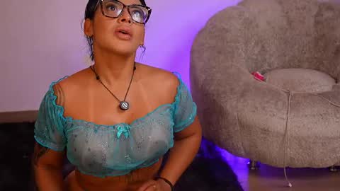 Snapshot of anyiled chatting on 02.04.26 Dulce Maria online show from 02.04.26