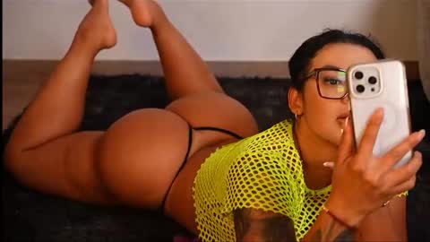 Dulce Maria online show from 04.10.26