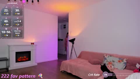 Anysa Smith online show from 12.07.24