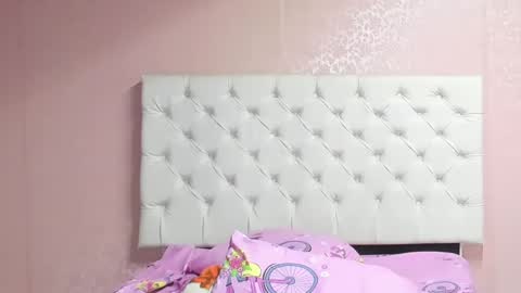Snapshot of aome_rainbow2 chatting on 02.23.25 Aome Rainbow online show from 02.23.25