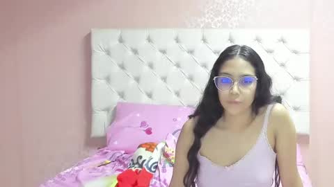 Snapshot of aome_rainbow2 chatting on 02.24.25 Aome Rainbow online show from 02.24.25