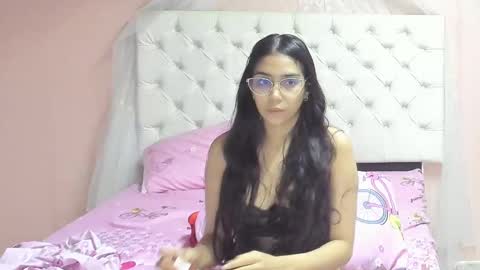 Snapshot of aome_rainbow2 chatting on 10.09.25 Aome Rainbow online show from 10.09.25