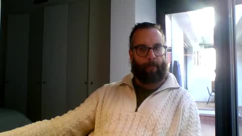 Snapshot of apc_3 chatting on 11.25.25 apc_3 online show from 11.25.25