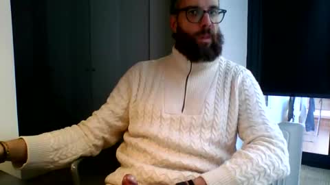 Snapshot of apc_3 chatting on 12.02.25 apc_3 online show from 12.02.25