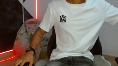 aphal_hot23 online show from 09.26.25