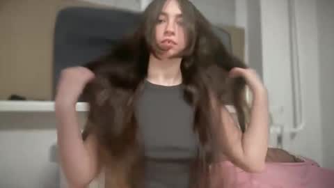 aphr0dite22 online show from 03.31.26