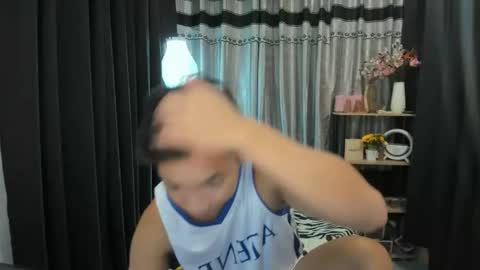 Snapshot of apollo_lux chatting on 02.16.26 apollo_lux online show from 02.16.26