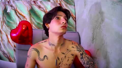Apolo online show from 02.14.25