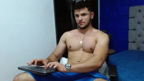 Apolo online show from 03.12.25