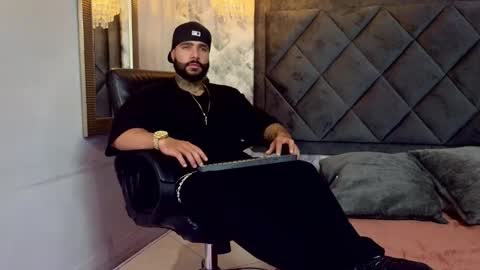 Apolo online show from 09.23.25