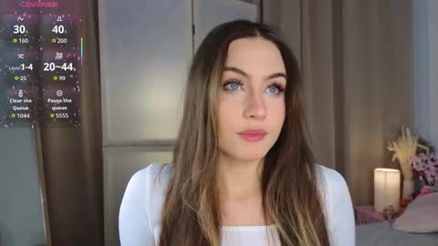 Vicki online show from 11.14.25