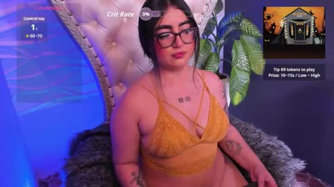 Snapshot of appril_foxx chatting on 10.18.25 apprilfoxx online show from 10.18.25