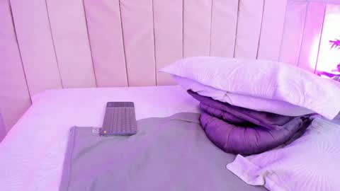 April online show from 01.22.25