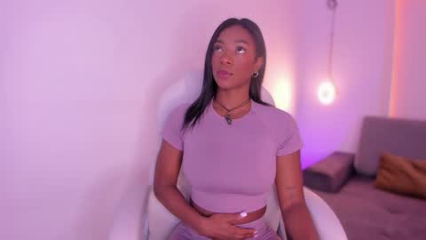 Snapshot of april_ebony18_ chatting on 01.13.25 April online show from 01.13.25