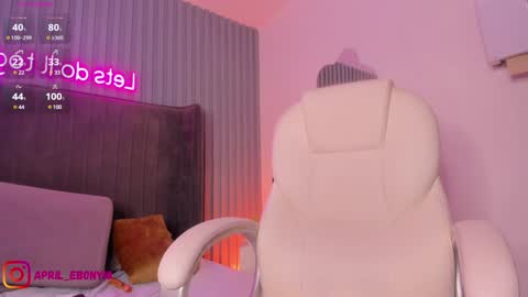 Snapshot of april_ebony18_ chatting on 01.30.25 April online show from 01.30.25