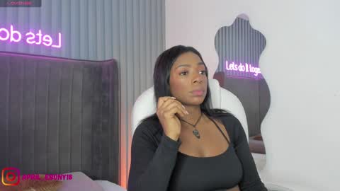 Snapshot of april_ebony18_ chatting on 02.07.25 April online show from 02.07.25