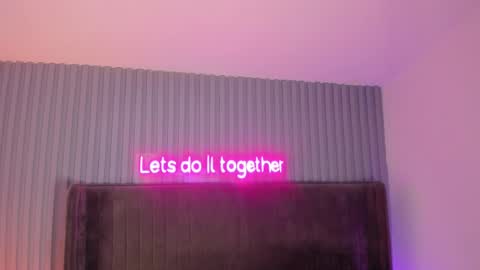 Snapshot of april_ebony18_ chatting on 03.02.25 April online show from 03.02.25