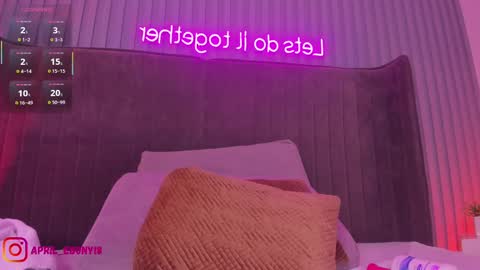 Snapshot of april_ebony18_ chatting on 03.08.25 April online show from 03.08.25