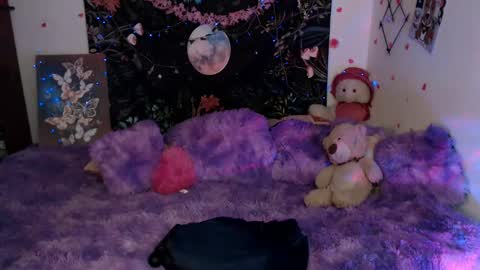 april_l6 online show from 12.10.24