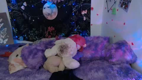 april_l6 online show from 12.30.24