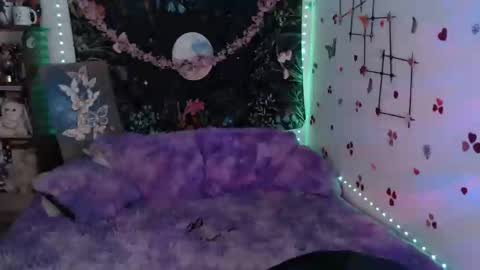 april_l6 online show from 03.05.25