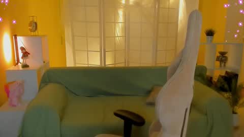 aprill_o_nill online show from 01.04.25