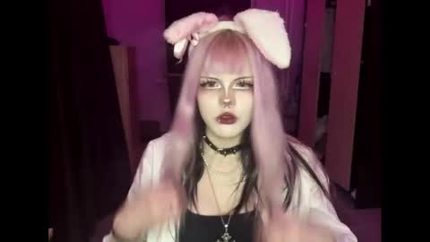 Snapshot of aprilspark chatting on 04.27.26 Alice D online show from 04.27.26