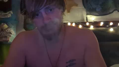 Snapshot of aquarius4220 chatting on 12.20.24 Aquarius420 online show from 12.20.24