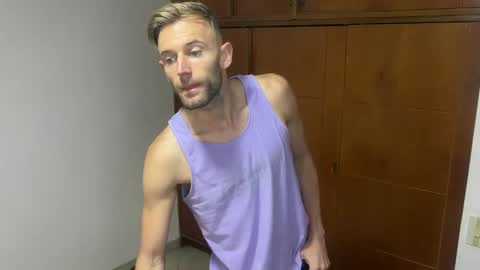 Snapshot of aquilesmade chatting on 12.08.24 Aquilesmade online show from 12.08.24