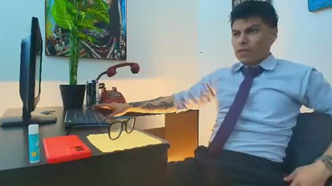 aquilestaylor online show from 07.04.26